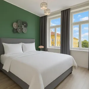 Kinsky Garden And By Dwellfort Aparthotel